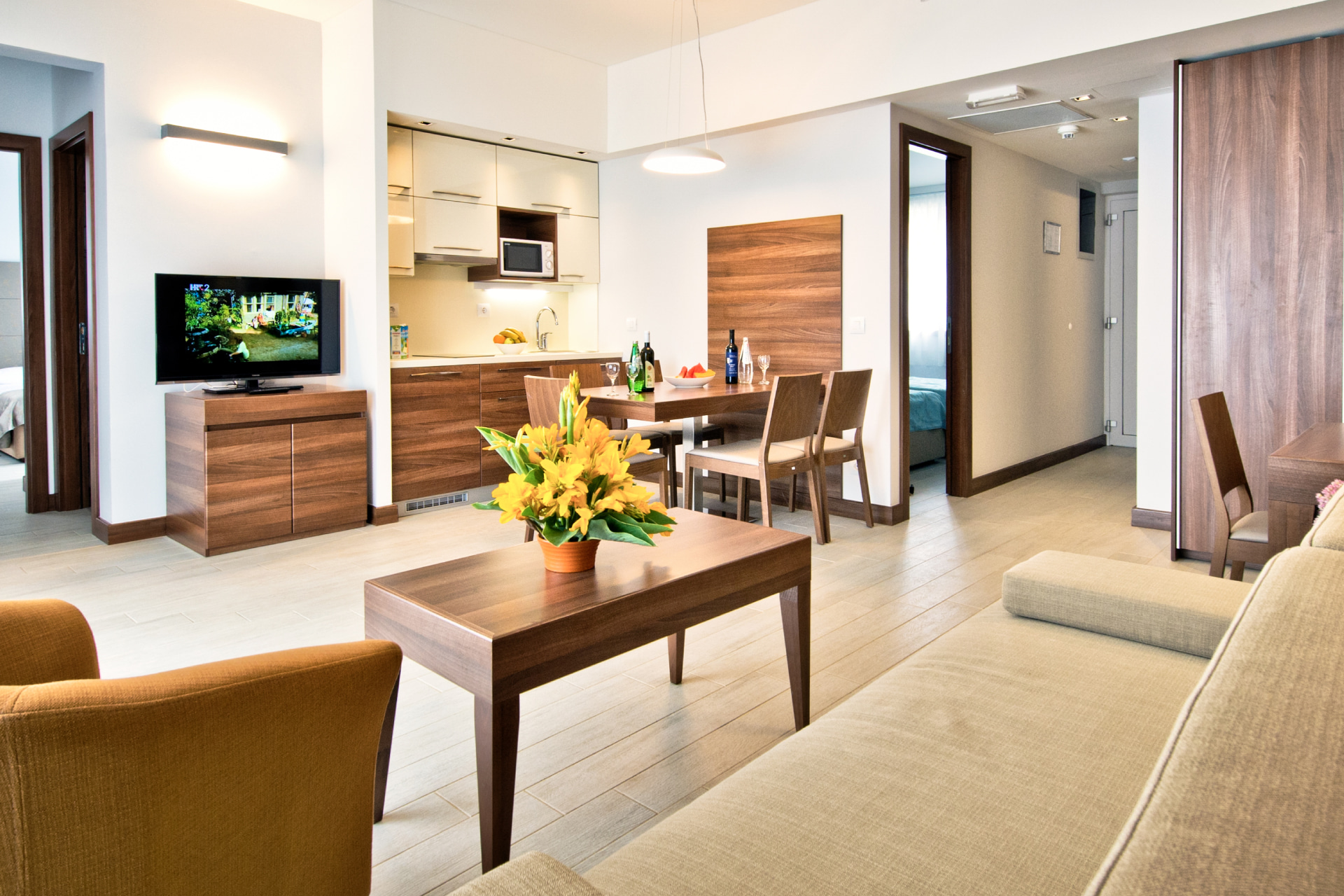 Zaton Holiday Resort 4 star superior apartments for 5,6 Zaton Holiday Resort 4 star superior apartments