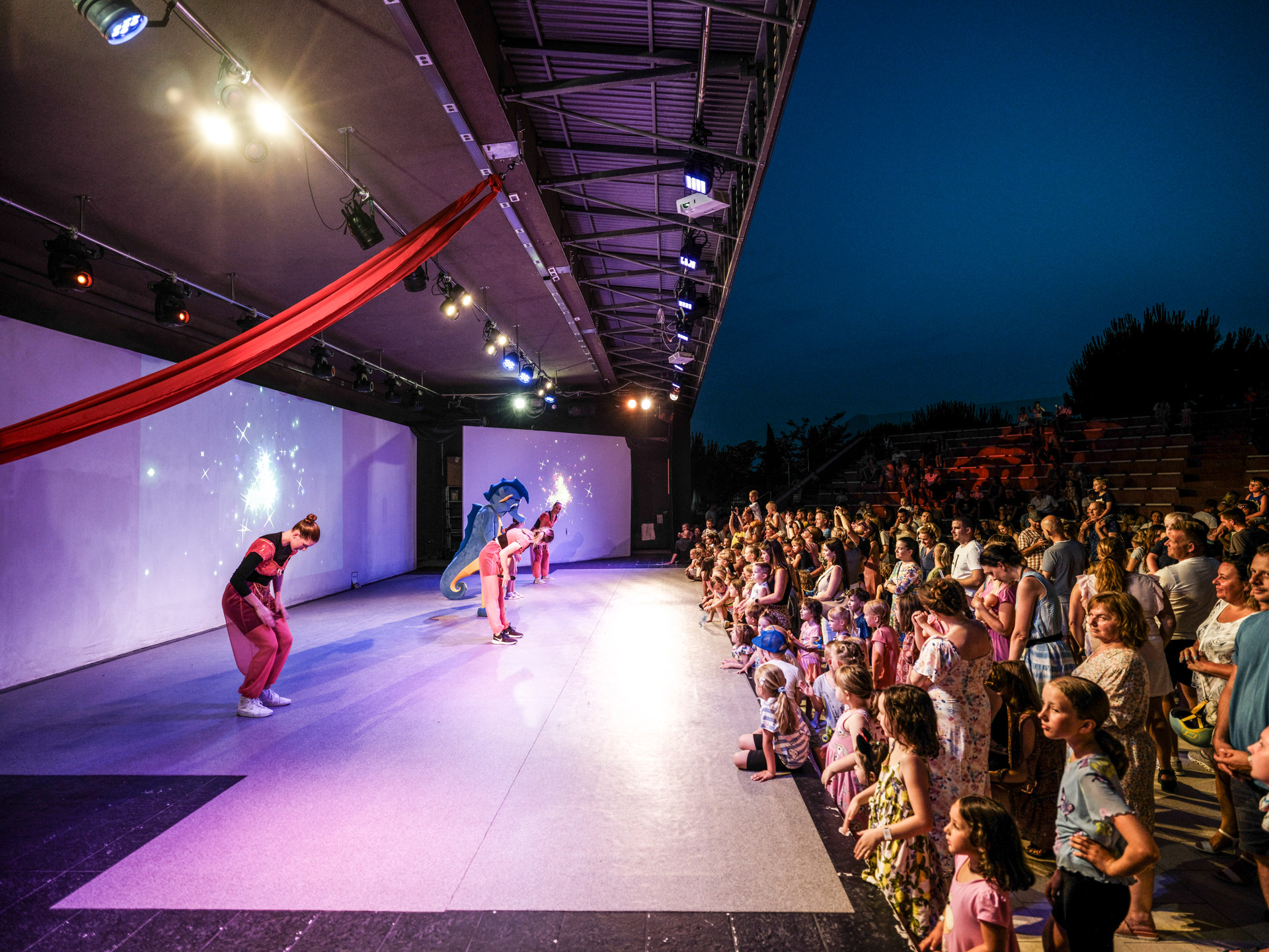 Dance performance at Zaton Holiday Resort