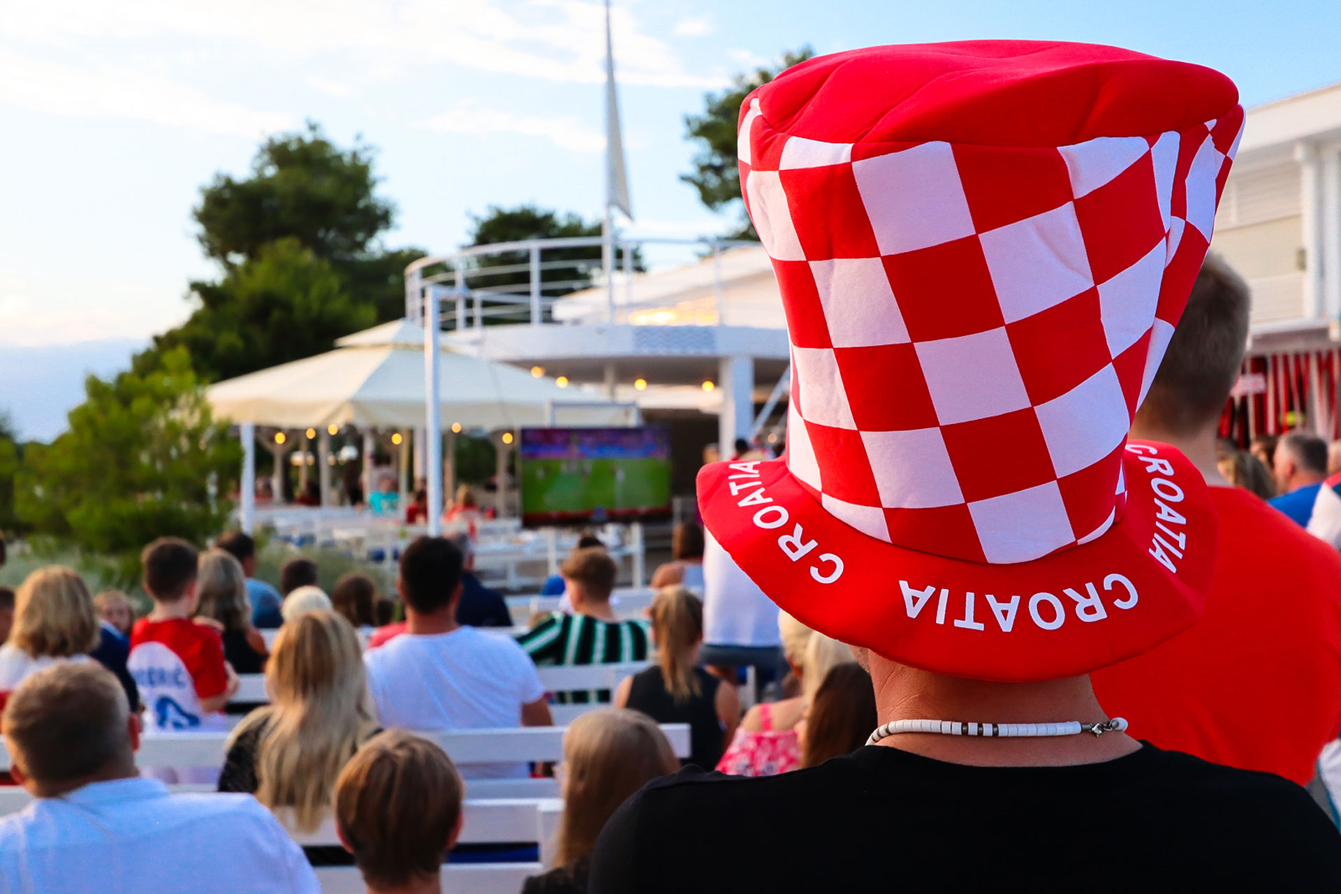 Supporting Croatia